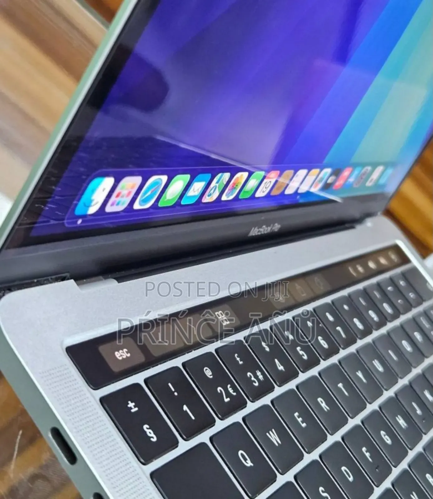 New Laptop Apple MacBook Pro 2019 8GB Intel Core I5 SSD 128GB