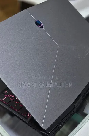 New Laptop Alienware Area-51m 16GB Intel Core I7 SSD 512GB