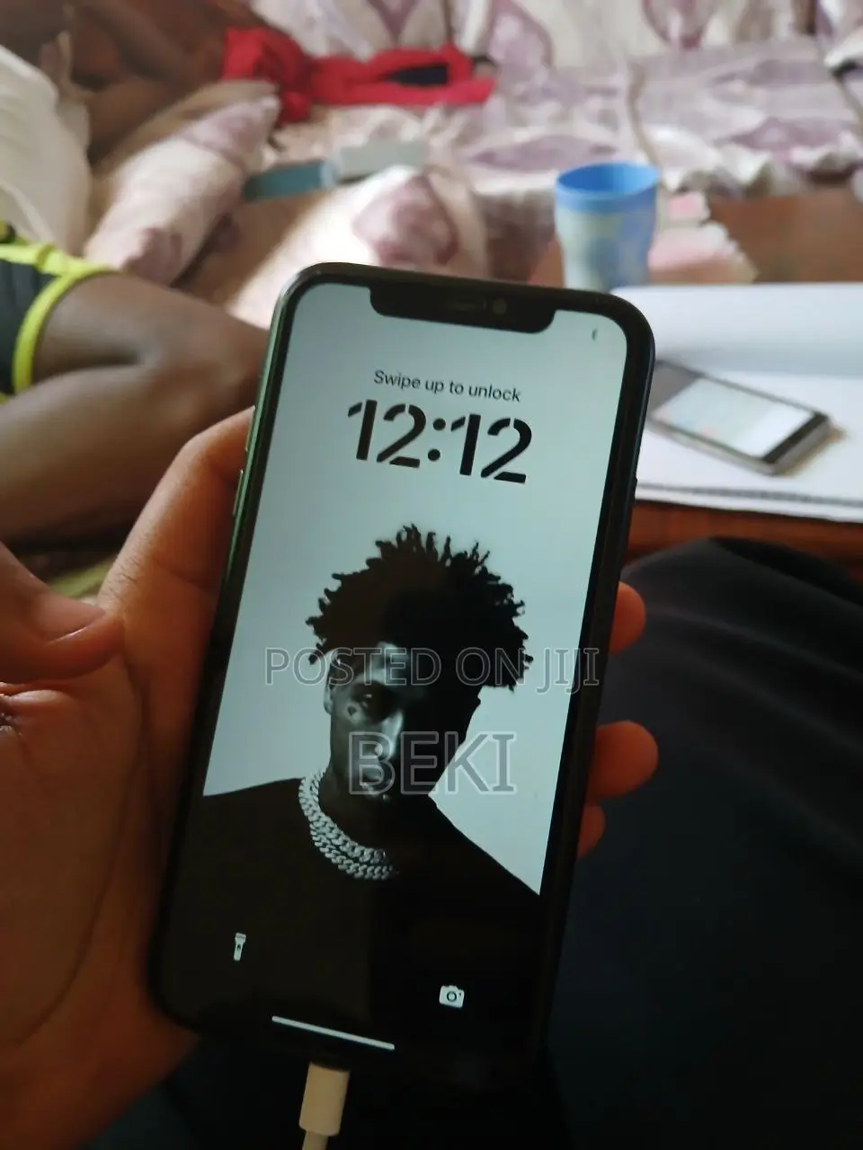 New Apple XR 128 GB Black