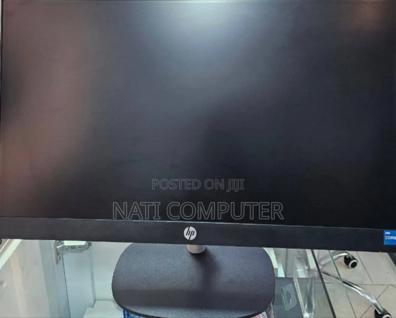 New HP 200 G4 22 All-in-One 8GB Intel Core I5 SSD 512GB