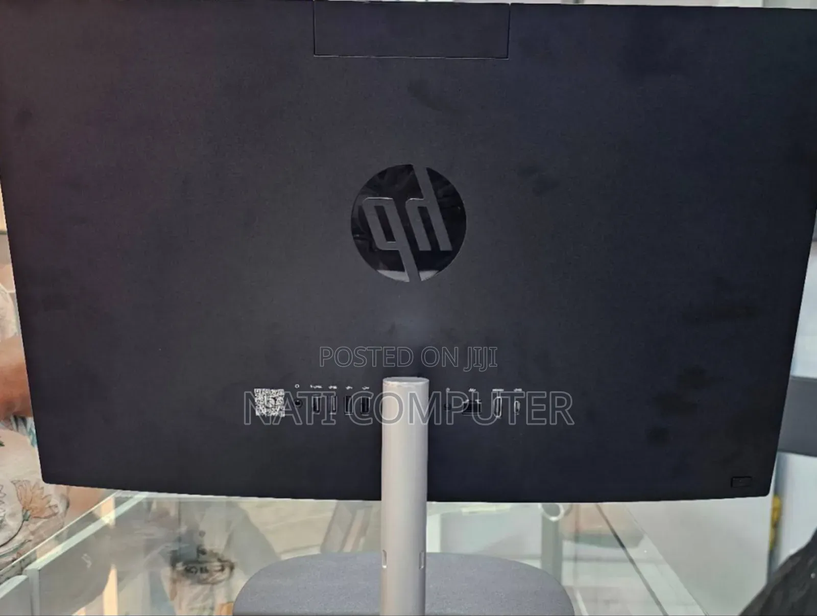 New HP 200 G4 22 All-in-One 8GB Intel Core I5 SSD 512GB