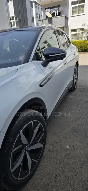 Volkswagen ID.4 2024 White