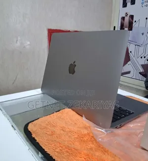 New Laptop Apple MacBook Air 2020 M1 8GB Intel Core I5 SSD 256GB