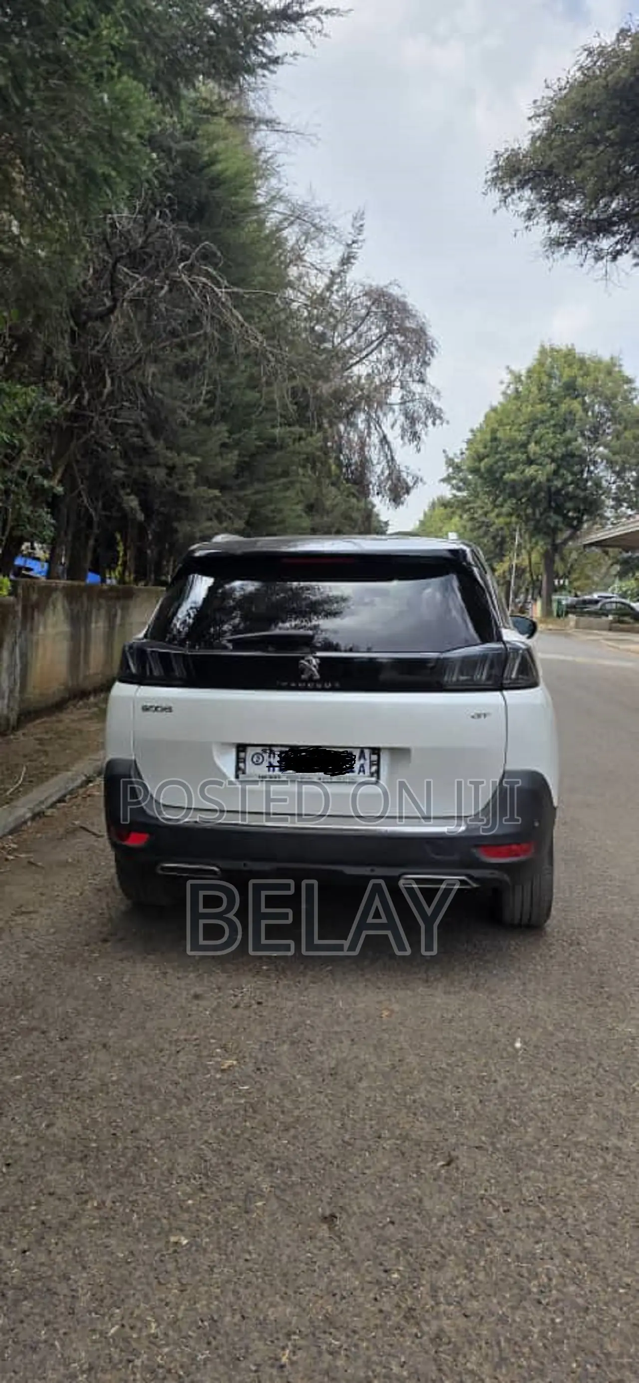 Peugeot 5008 2021 White