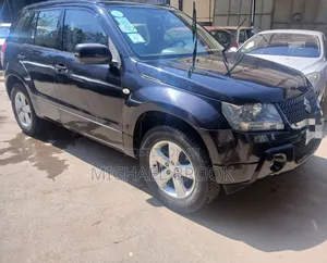 Suzuki Grand Vitara 2011 Black