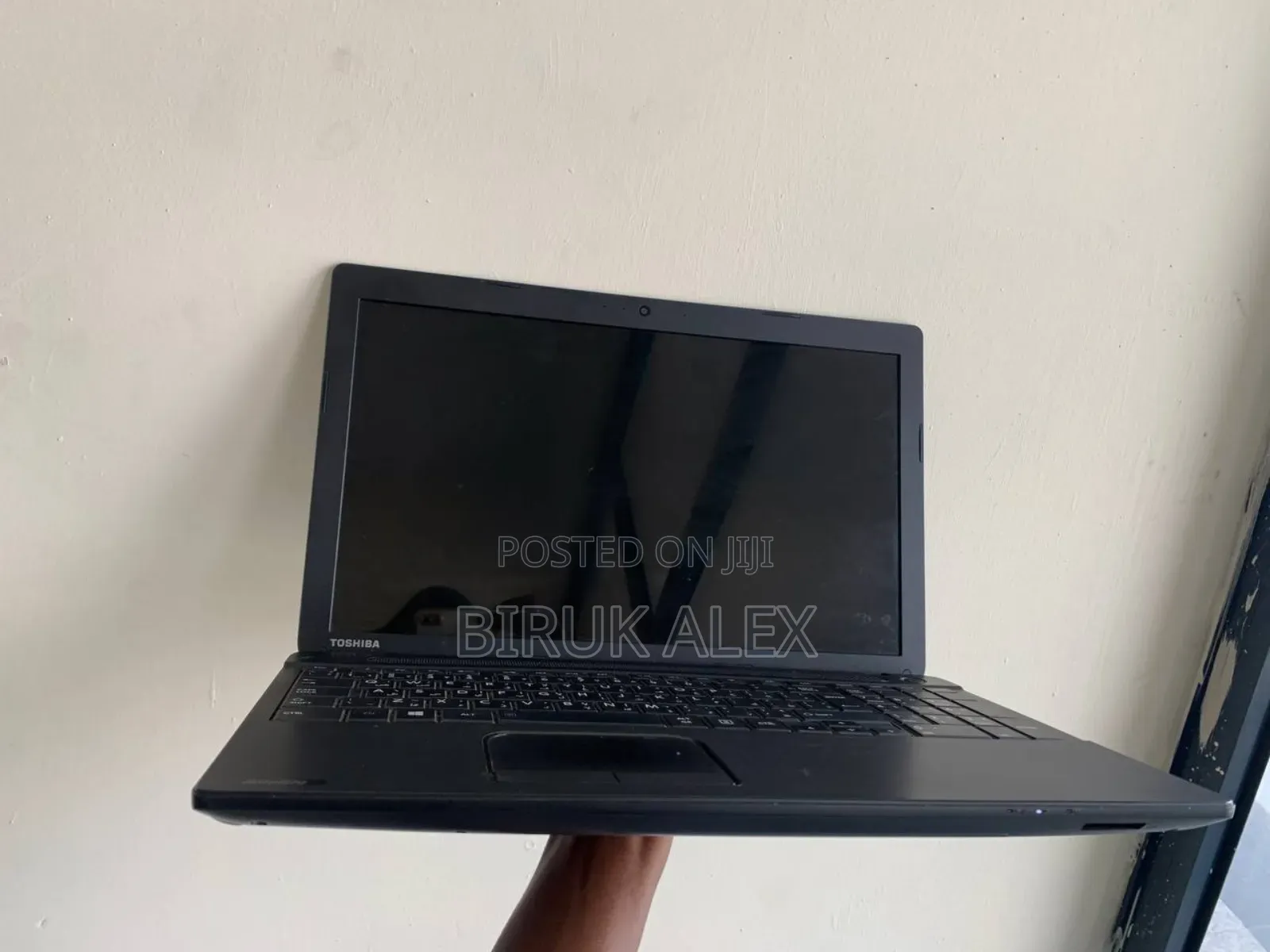 Laptop Toshiba Satellite C850 8GB Intel Core I3 HDD 500GB