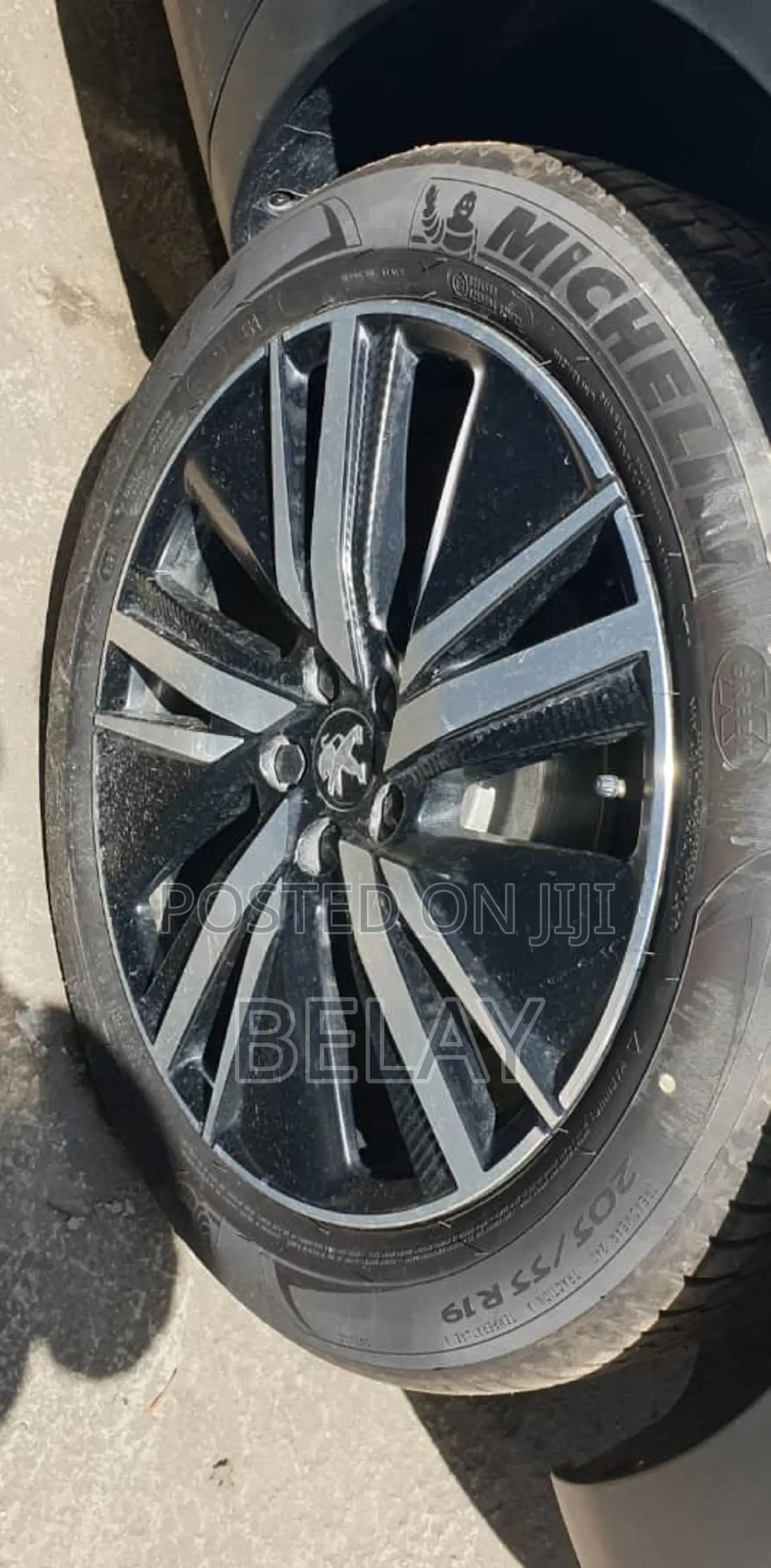 Peugeot 5008 2021 White