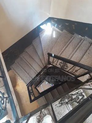 5bdrm House in Bole for sale