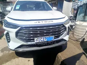 Jetour X70 Plus 1.6 5-Seater FWD 2022 White