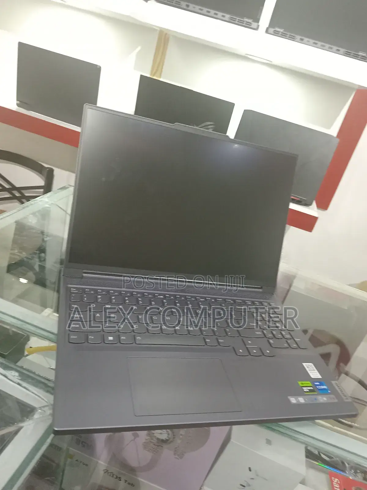 New Laptop Lenovo 16GB Intel Core i7 SSD 1T
