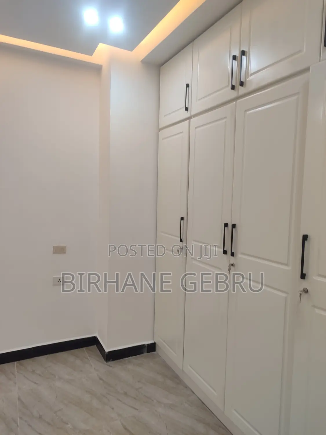 2bdrm Apartment in Luxury Apartiment, Bole for sale