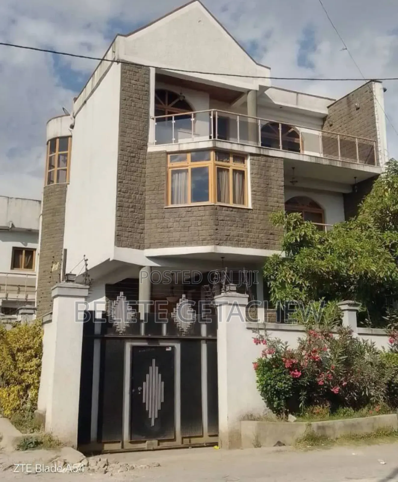 6bdrm House in Semit Washington,, Bole for sale