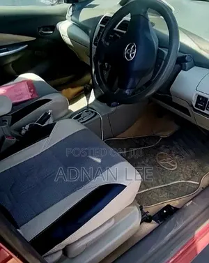 Toyota Yaris 2008 Red