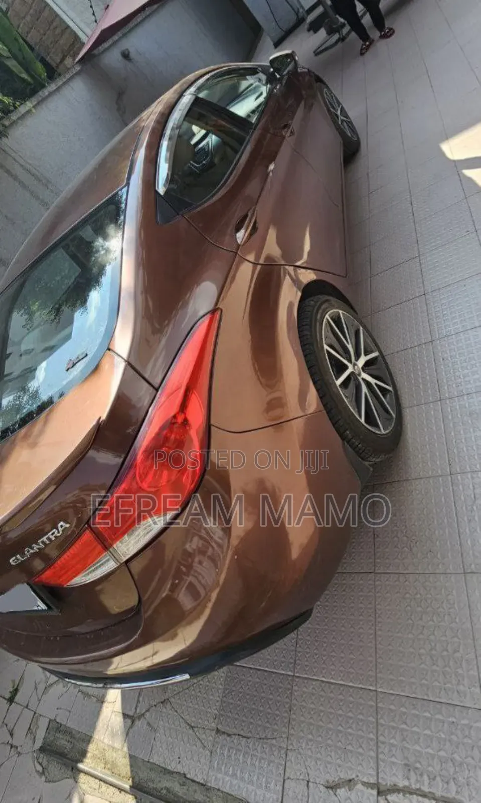 Hyundai Elantra 2013 Brown