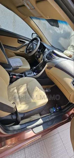 Hyundai Elantra 2013 Brown