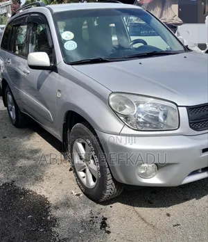 Toyota RAV4 1.8 2005 Silver