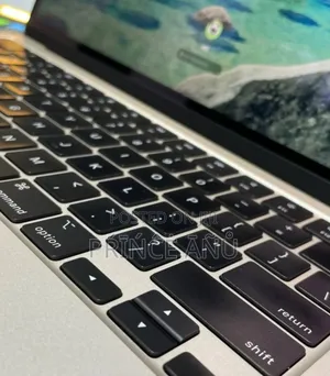 New Laptop Apple MacBook Air 16GB Apple M2 SSD 256GB