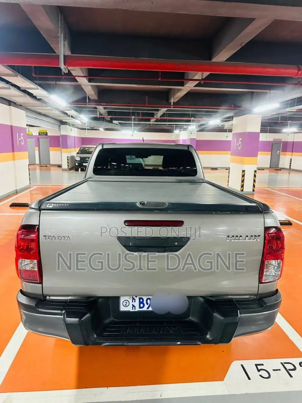 Toyota Hilux 2020 Silver