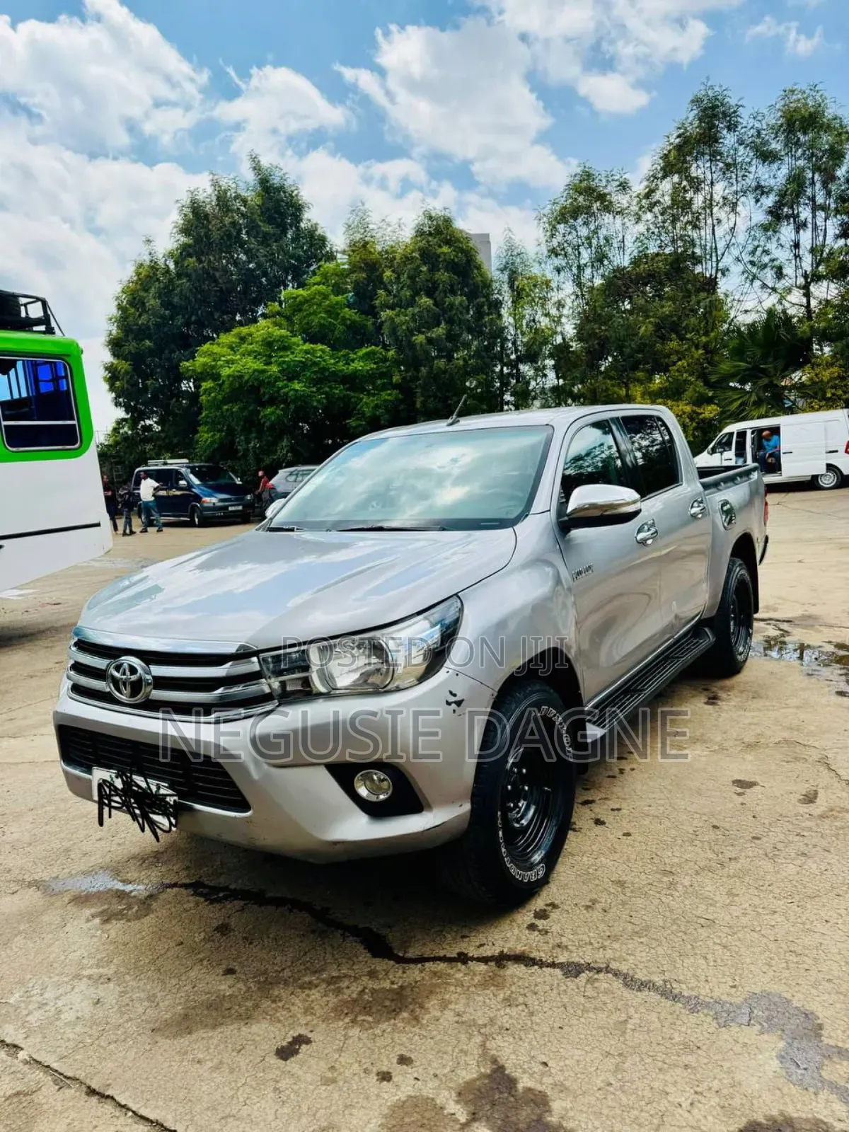 Toyota Hilux 2020 Silver