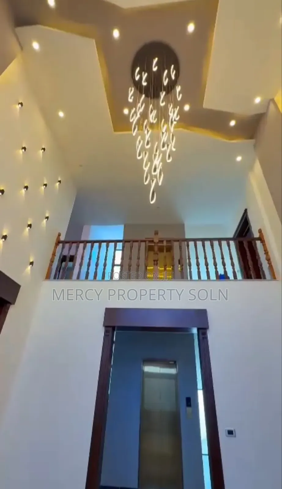 Furnished 8bdrm House in Bole for sale