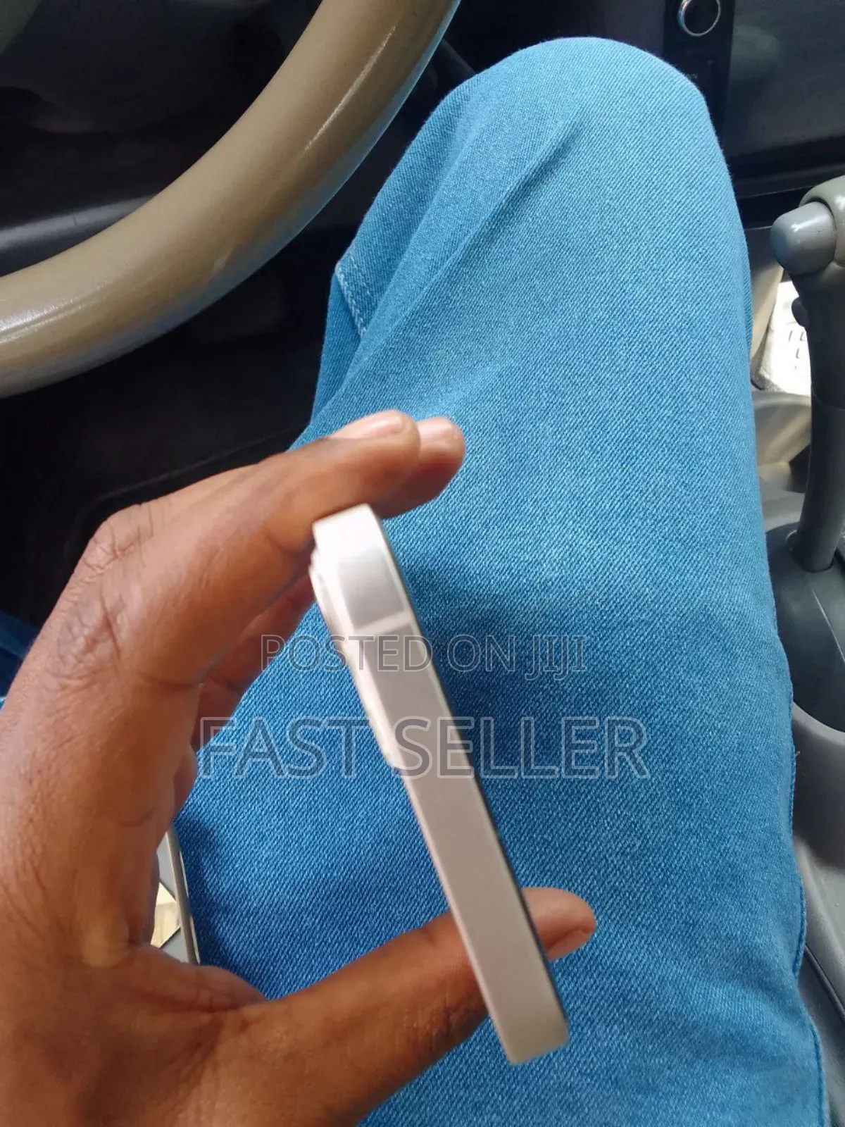 Apple iPhone 13 256 GB White