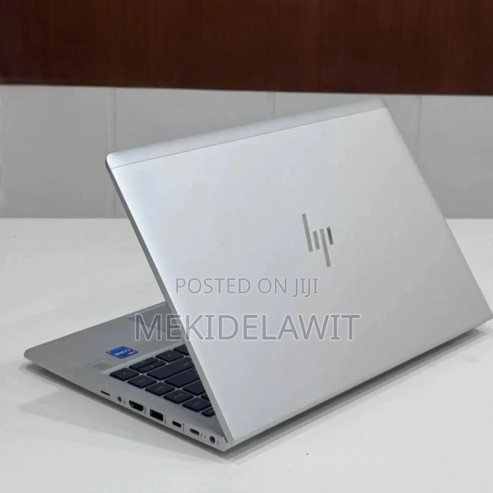 New Laptop HP EliteBook 640 G10 16GB Intel Core I7 SSD 512GB