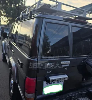 Toyota Land Cruiser 2014 Matt Black