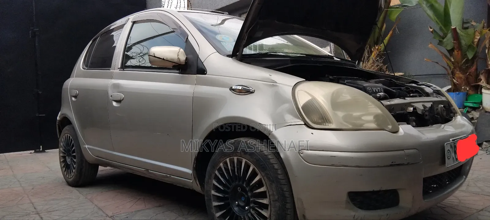 Toyota Vitz 1.0 FWD 3dr 2002 Gold