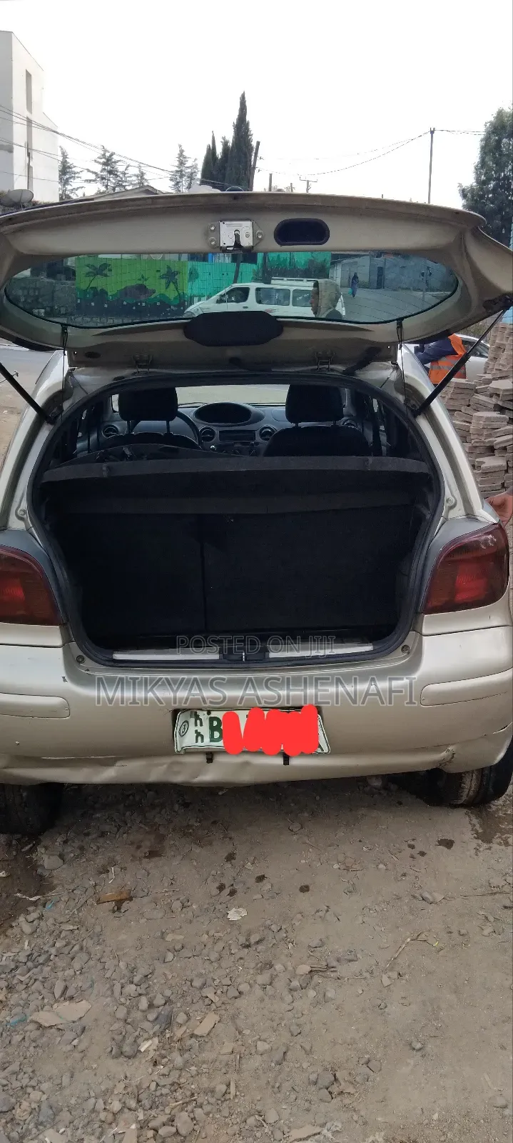 Toyota Vitz 1.0 FWD 3dr 2002 Gold