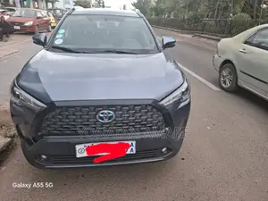 Toyota Corolla Cross Hybrid 2023 Blue