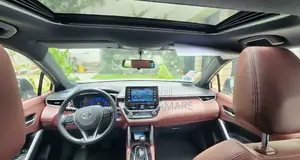 Toyota Corolla Cross Hybrid 2023 Blue