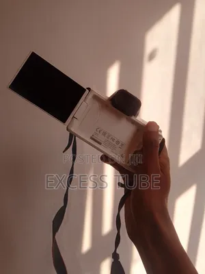 Canon M50 Mirrorless Camera