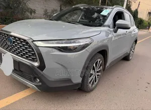 Toyota Corolla Cross Hybrid 2024 Gray