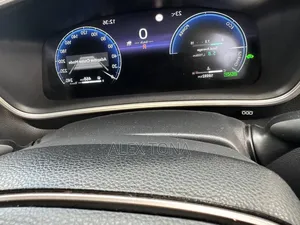 Toyota Corolla Cross Hybrid 2024 Gray