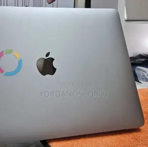 New Laptop Apple MacBook Air 2020 M1 8GB Apple M1 SSD 256GB