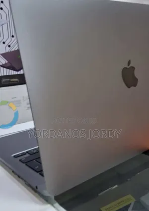 New Laptop Apple MacBook Air 2020 M1 8GB Apple M1 SSD 256GB