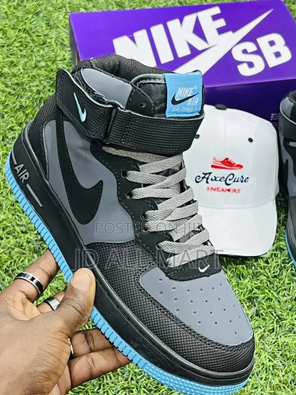 Nike Air Force 1