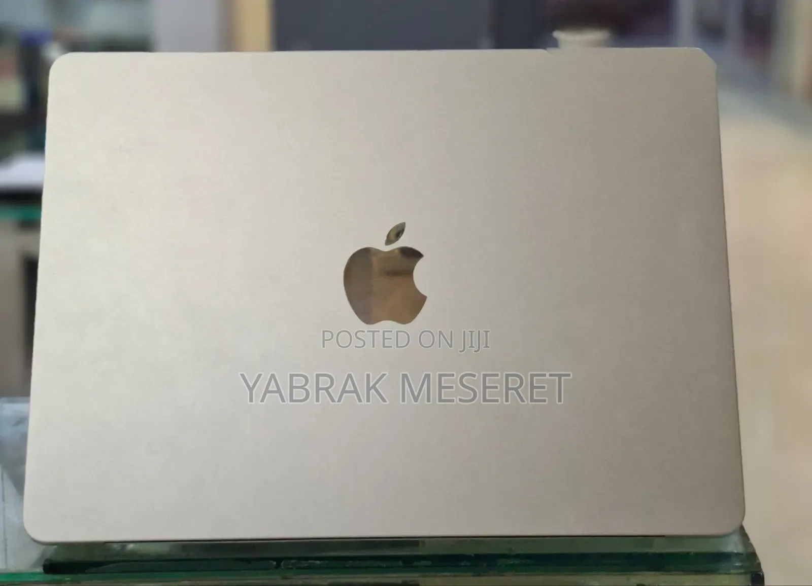 New Laptop Apple MacBook Air 2022 M2 8GB Intel Core I5 SSD 256GB