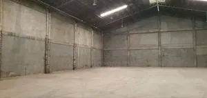 Photo - የሚከራይ መጋዘን 500 ካሬ ያረፈ በቅናሽ ዋጋ Warehouse for Rent Kaliti Area