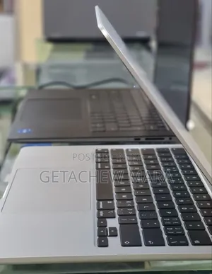 New Laptop Apple MacBook Air 2022 M2 8GB Intel SSD 256GB