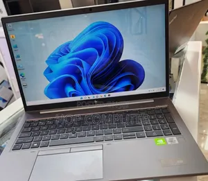 New Laptop HP ZBook X2 16GB Intel Core I7 SSD 512GB