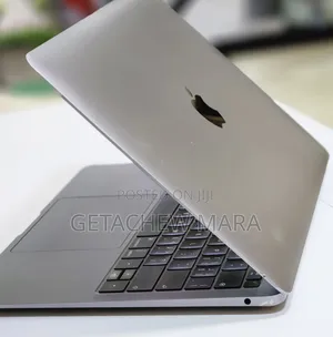 New Laptop Apple MacBook Pro 2019 32GB Intel Core I7 SSD 512GB