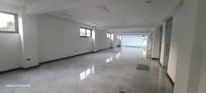 የሚከራይ መጋዘን