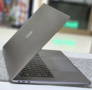 New Laptop Apple MacBook Pro 2019 32GB Intel Core I7 SSD 512GB