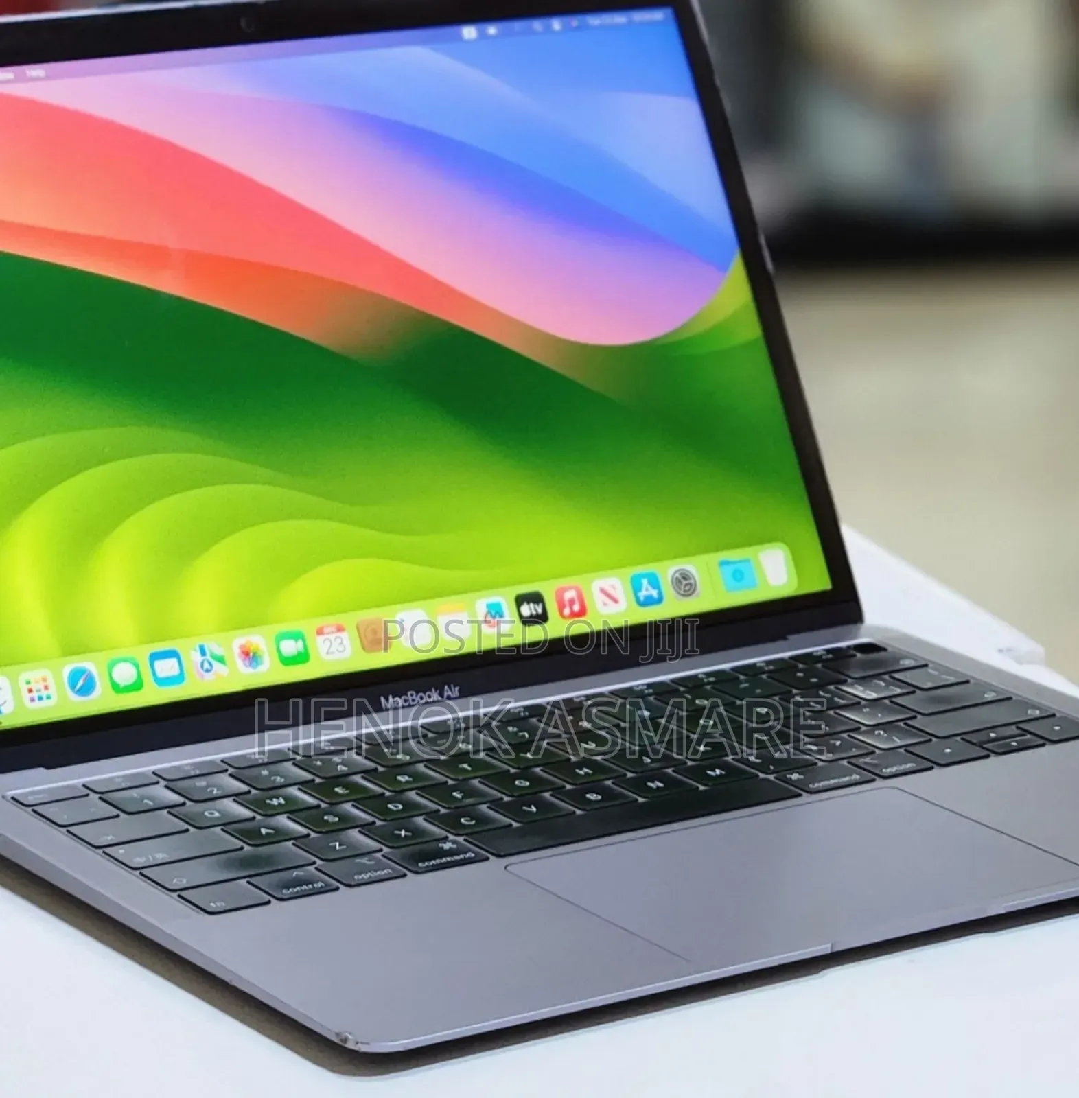 New Laptop Apple MacBook Pro 2019 16GB Intel Core I7 SSD 512GB