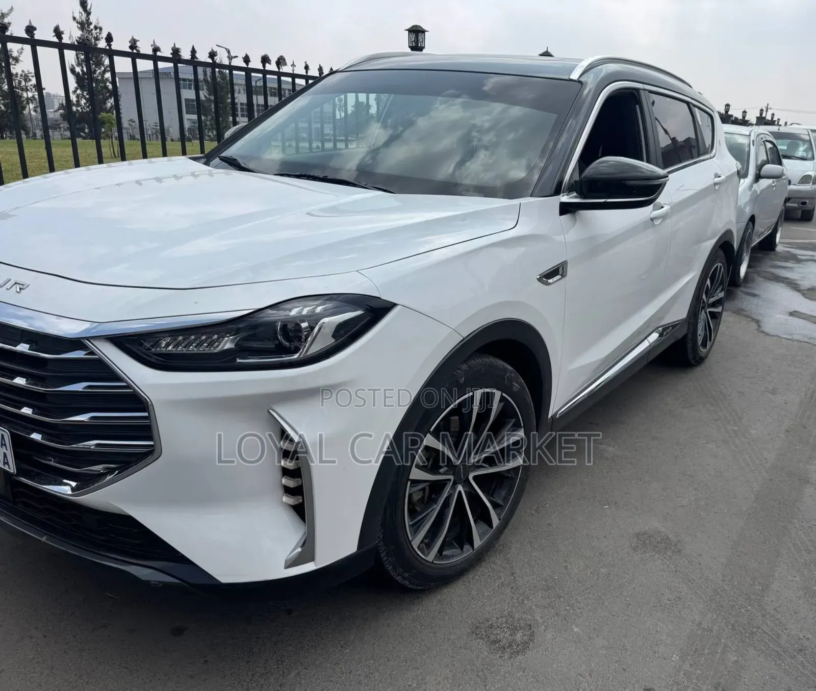 Jetour X70 Plus 2022 White