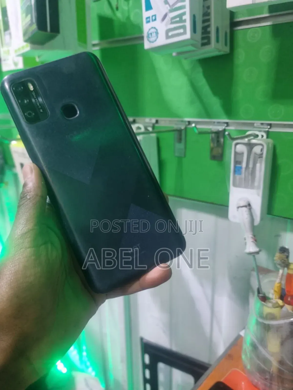 Infinix Hot 9 Play 32 GB Black