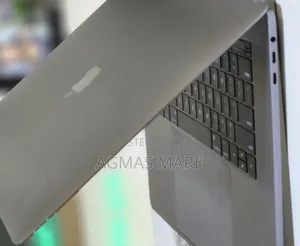 New Laptop Apple MacBook Pro 2019 32GB Intel Core I7 SSD 512GB