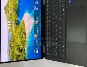 New Laptop HP OmniBook Ultra Flip 14" 16GB Intel Core Ultra 7 SSD 512GB