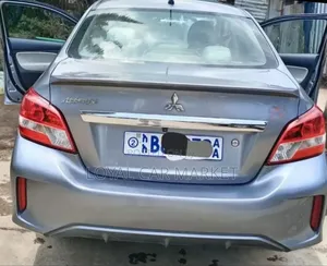 Mitsubishi Attrage 2020 Gray